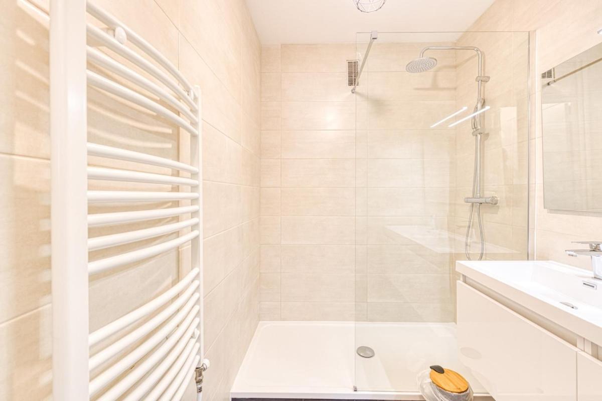 Magnificent Apartment, 4 Bedrooms, Fiber Wifi Grenoble Exteriér fotografie
